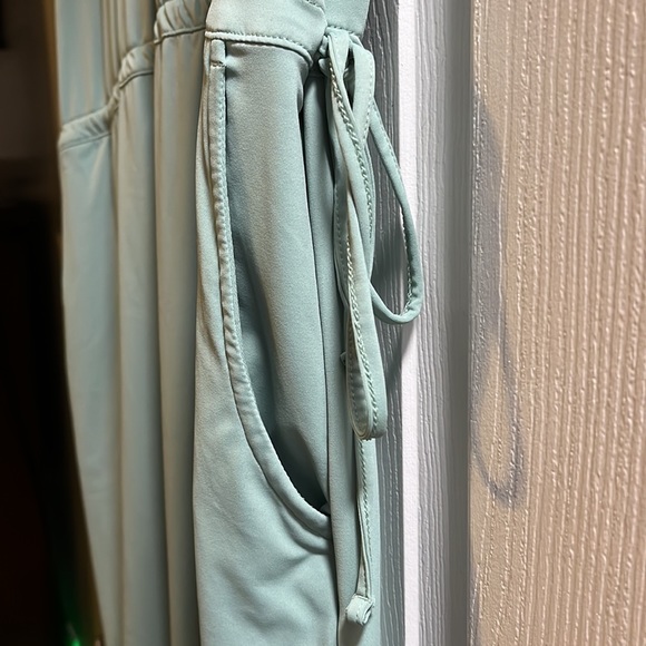 Columbia dress - Picture 2 of 5